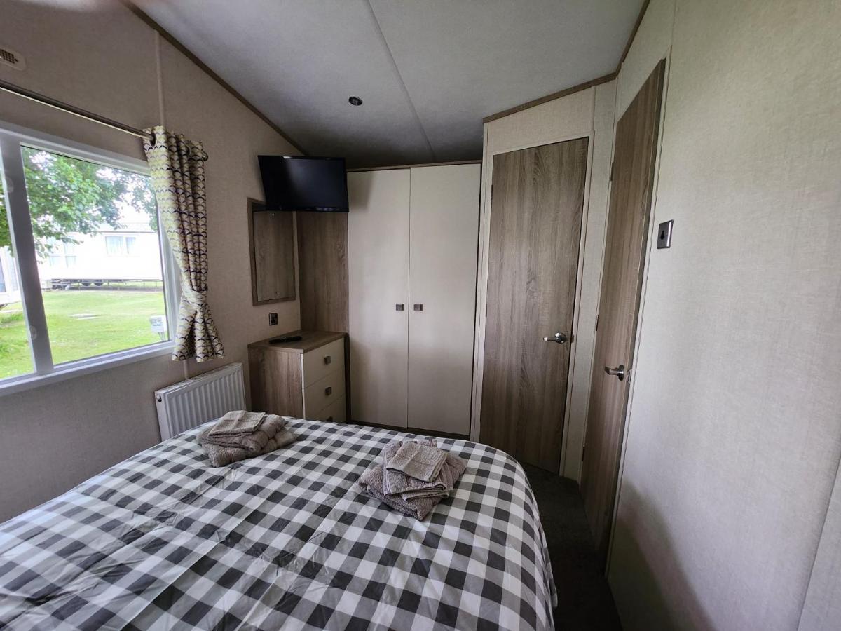 Готель D & A Short Breaks - St Margarets Bay, Dover Сент-Марґаретс-ет-Кліфф Екстер'єр фото